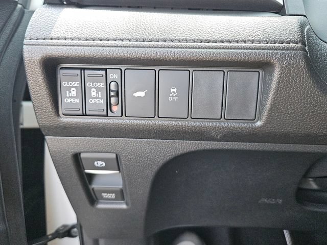 Certified 2026 Honda Odyssey EX-L image 28