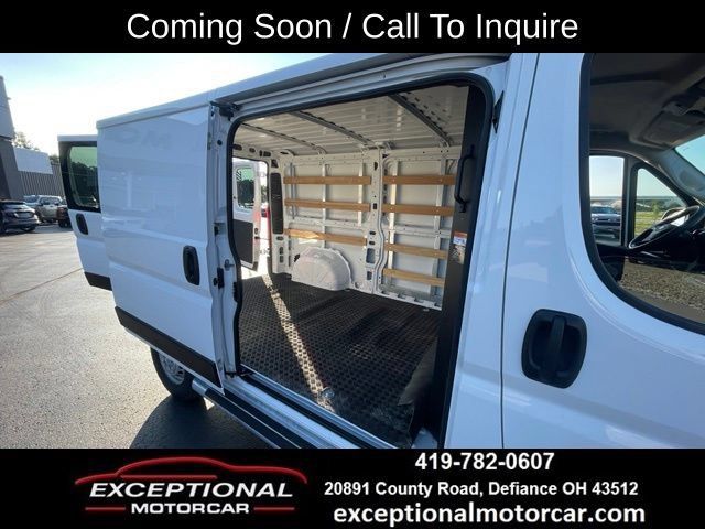Used 2025 RAM ProMaster 2500 w/ U-Haul Equipment Group FWD image 9