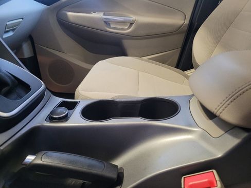 Used 2014 Ford Escape SE image 26