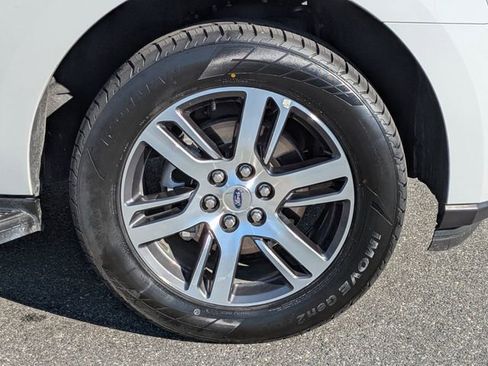 Certified 2024 Ford Expedition Limited RWD image 11