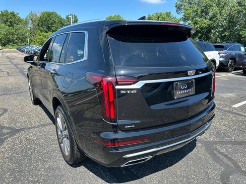 Used 2021 Cadillac XT6 Premium Luxury AWD/4WD image 12