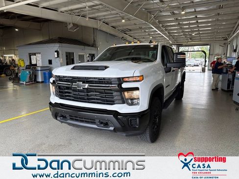 Used 2026 Chevrolet Silverado 2500 Custom w/ Custom Value Package AWD/4WD image 1