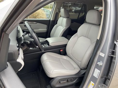 Used 2024 Honda Pilot EX-L image 17