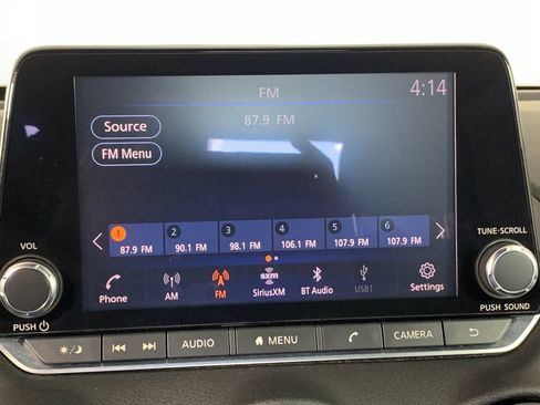 Used 2020 Nissan Sentra SV FWD image 26