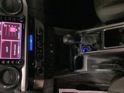 Used 2022 Toyota Tacoma SR5 w/ Black Out Package (TMS) image 15