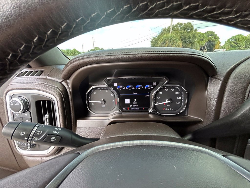 Used 2021 GMC Sierra 1500 Denali AWD/4WD image 39