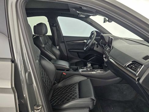Used 2023 Audi SQ5 Premium Plus w/ Premium Plus Package AWD/4WD image 10