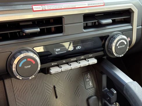 New 2026 Toyota Tacoma SR5 image 25