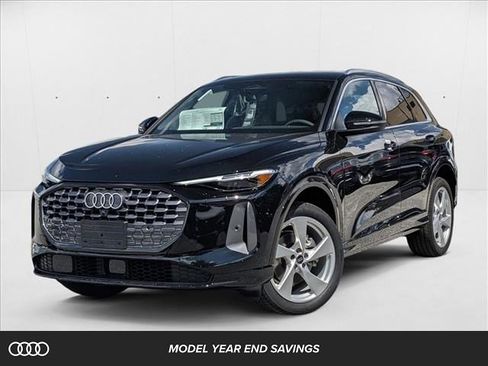 New 2025 Audi Q5 Premium Plus image 1