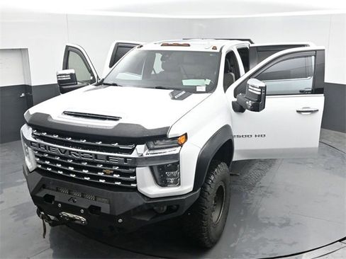 Used 2020 Chevrolet Silverado 2500 LTZ w/ Technology Package image 55