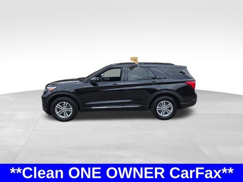 Certified 2022 Ford Explorer XLT w/ Equipment Group 202A image 4