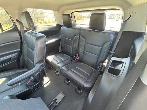 Used 2019 GMC Acadia SLT image 14