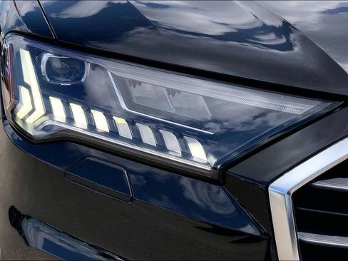 Used 2023 Audi Q7 3.0T Premium Plus AWD/4WD image 30