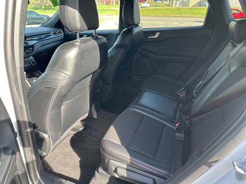 Used 2025 Ford Escape ST-Line image 11