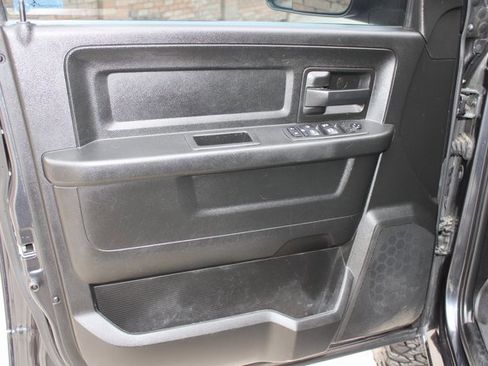 Used 2020 RAM 2500 Tradesman image 18