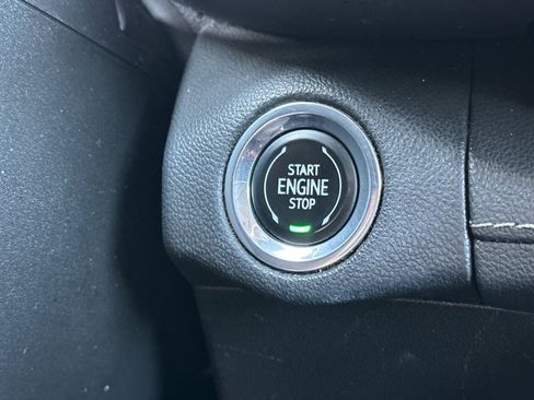 Used 2022 Buick Envision Essence w/ Sport Touring Package image 29