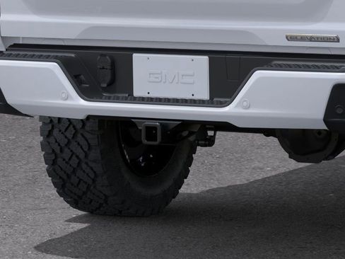 New 2026 GMC Canyon Elevation image 15