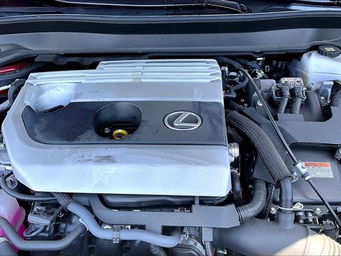 Used 2024 Lexus UX 250h FWD w/ Premium Package image 31