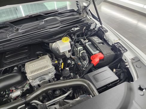 Used 2024 RAM 1500 Laramie image 17