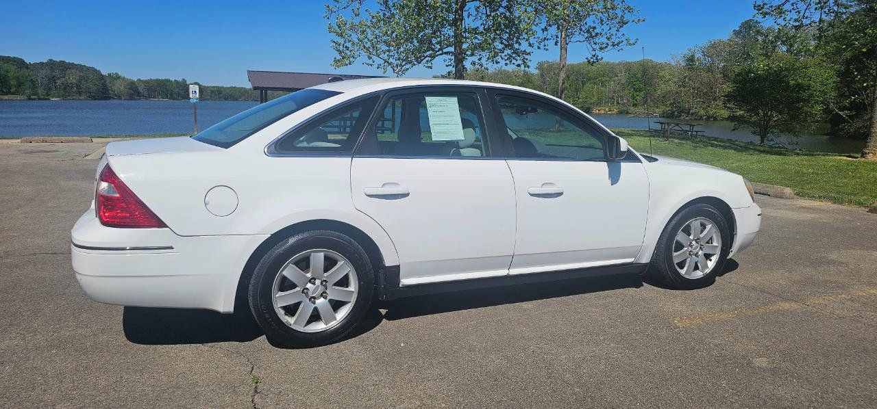 Used 2007 Ford Five Hundred SEL FWD image 5