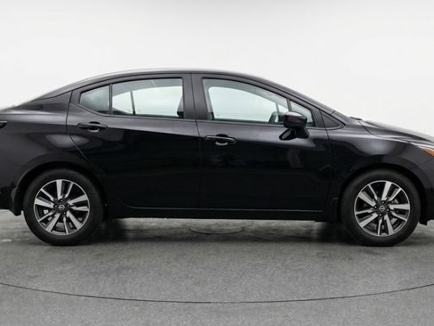 Used 2025 Nissan Versa SV FWD image 11