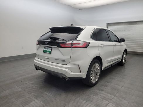 Used 2020 Ford Edge Titanium w/ Equipment Group 301A FWD image 9