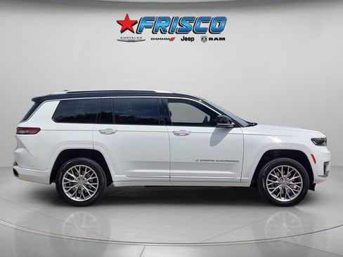 Used 2023 Jeep Grand Cherokee L Summit w/ Advanced Protech Group IV AWD/4WD image 8