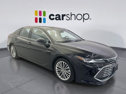 Used 2021 Toyota Avalon Limited w/ Advanced Safety Package FWD image 7