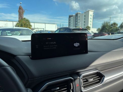 Used 2025 MAZDA CX-5 AWD 2.5 S w/ Preferred Package image 22