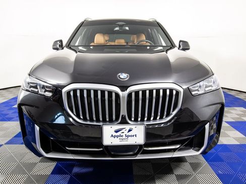 Used 2024 BMW X5 sDrive40i w/ Premium Package RWD image 2