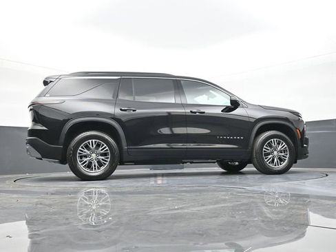 New 2025 Chevrolet Traverse LT w/ LPO, Floor Liner Package image 47