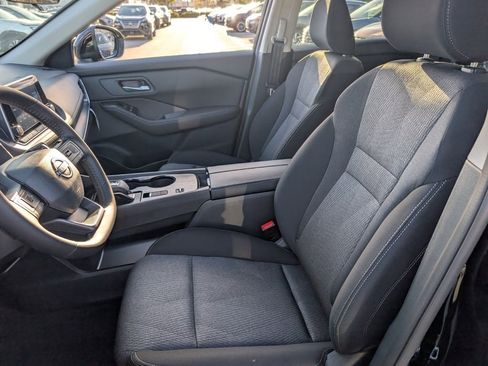 New 2026 Nissan Rogue SV w/ Cold Weather Package FWD image 10