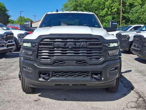 New 2026 RAM 5500 Tradesman AWD/4WD image 2