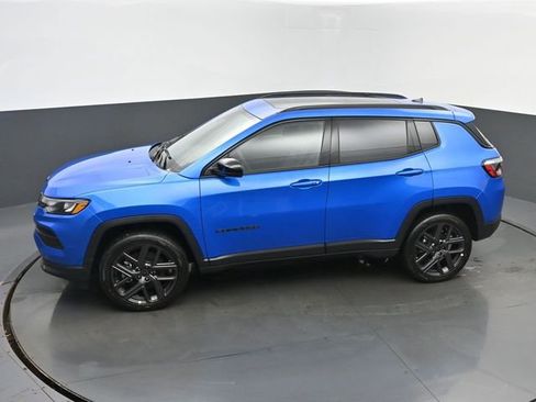 New 2026 Jeep Compass Latitude w/ Sun and Sound Group AWD/4WD image 37