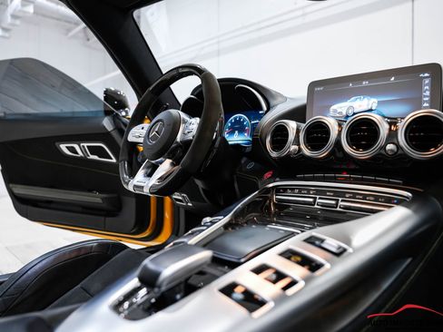 Used 2020 Mercedes-Benz AMG GT C image 71