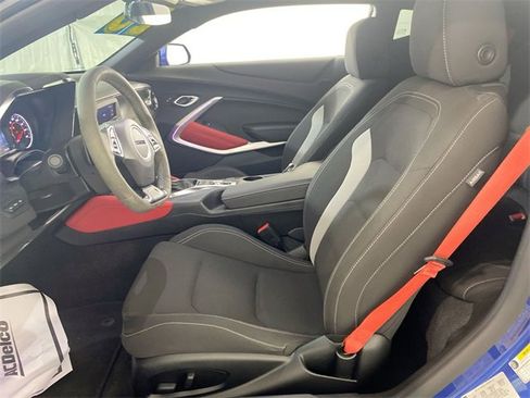 Used 2023 Chevrolet Camaro LT image 18