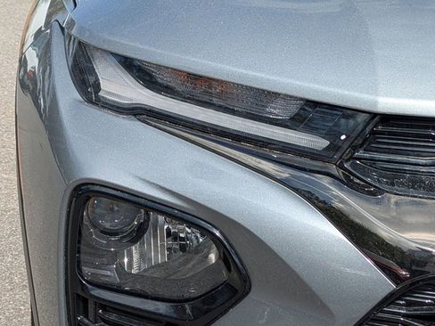 Used 2023 Chevrolet TrailBlazer RS w/ Sun and Liftgate Package image 10