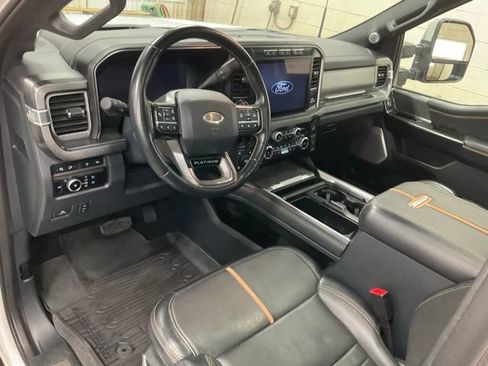 Used 2024 Ford F350 Platinum image 6