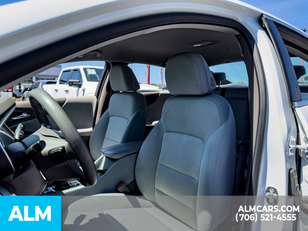 Used 2024 Chevrolet Malibu LT FWD image 8
