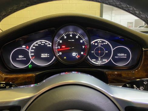 Used 2020 Porsche Panamera 4S image 17