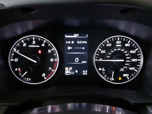 Used 2025 Subaru Crosstrek 2.0i Premium image 22