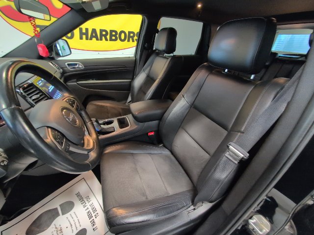 Used 2021 Jeep Grand Cherokee Laredo X AWD/4WD image 12