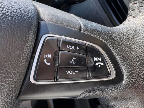 Used 2019 Ford Escape Titanium image 21