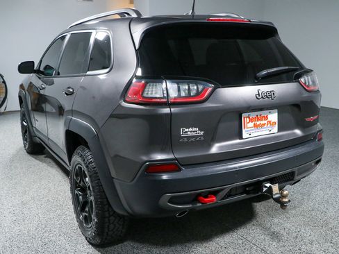 Used 2020 Jeep Cherokee Trailhawk w/ Trailer Tow Group AWD/4WD image 9