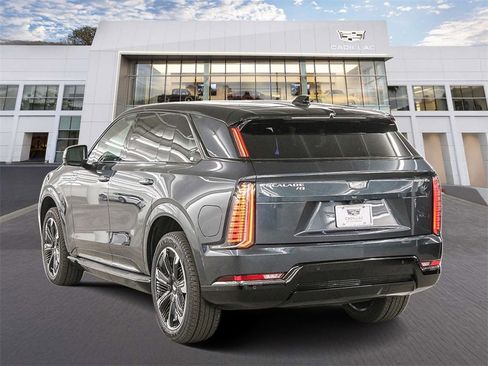 Used 2026 Cadillac Escalade IQ Sport 1 image 4