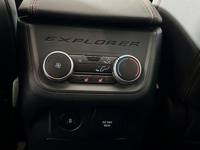 New 2025 Ford Explorer ST-Line w/ Premium Package AWD/4WD image 26