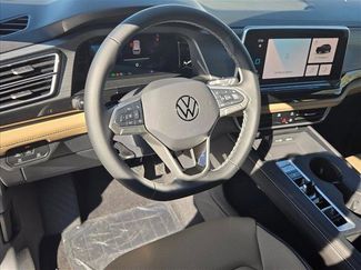 New 2026 Volkswagen Atlas Cross Sport SE video 3