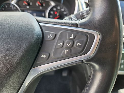 Used 2022 Chevrolet Equinox LT image 20
