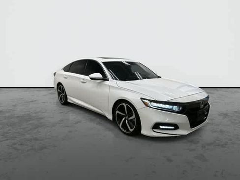Used 2020 Honda Accord Sport image 5