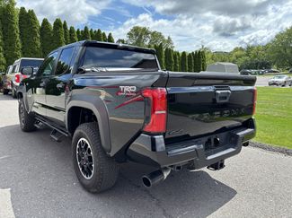 Used 2024 Toyota Tacoma TRD Off-Road AWD/4WD video 5